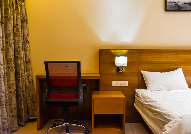 book a hotel suite in pune