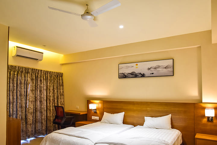 Best hotel rooms in pune